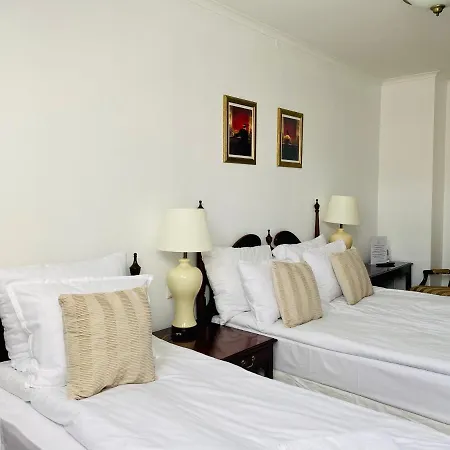 Opera16 Guestrooms Budapest Exterior photo