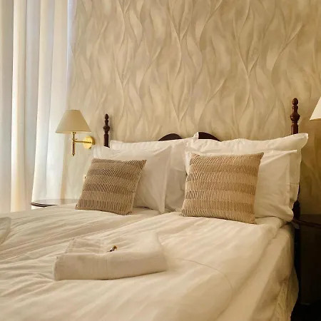 Opera16 Guestrooms Budapest Exterior photo