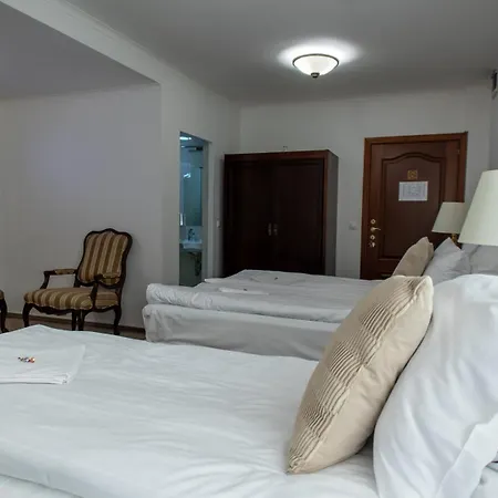 Opera16 Guestrooms Budapest Exterior photo