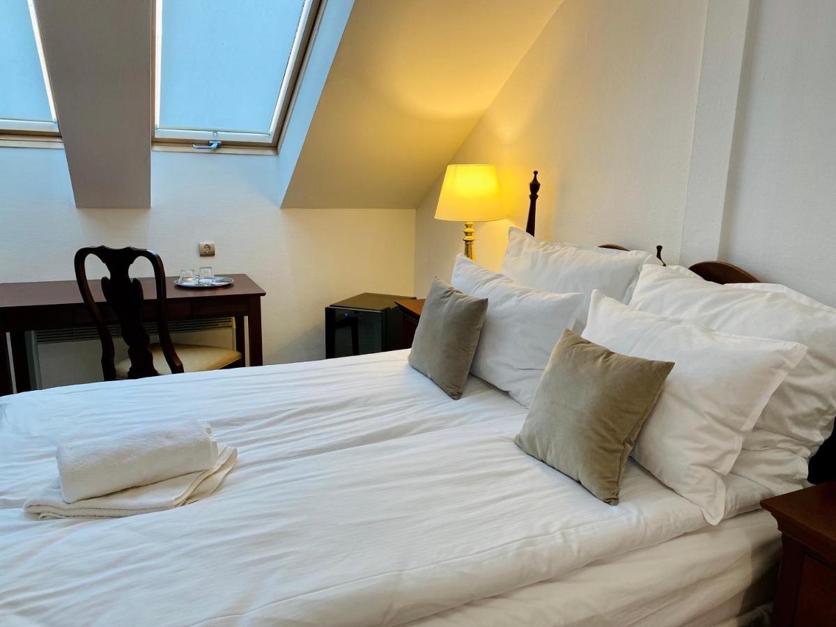 Opera16 Guestrooms בית הארחה *