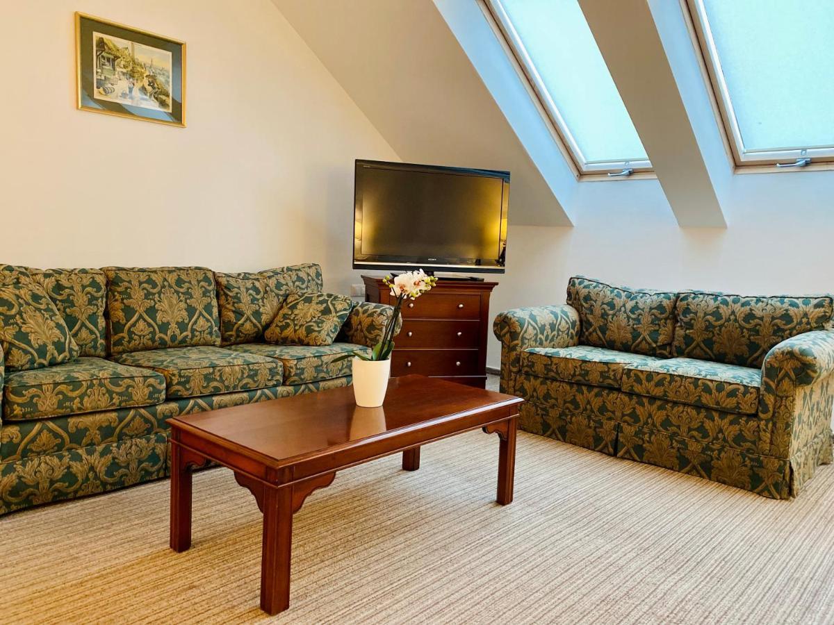 בית הארחה Opera16 Guestrooms בודפשט